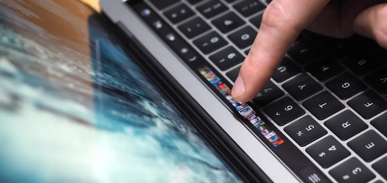 New environmentally friendly MacBook Pro boasts faster performance ...